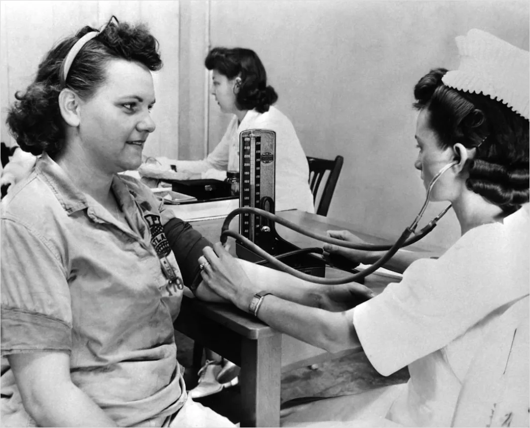 Detail Nurse Checking Vital Signs Patient Number 15
