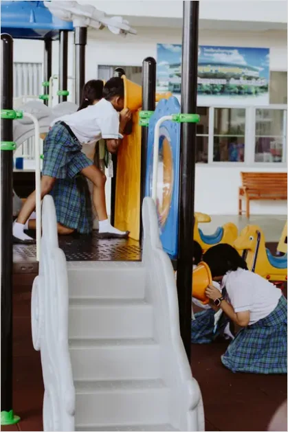 Detail Playground Recess Students Photo Number 4