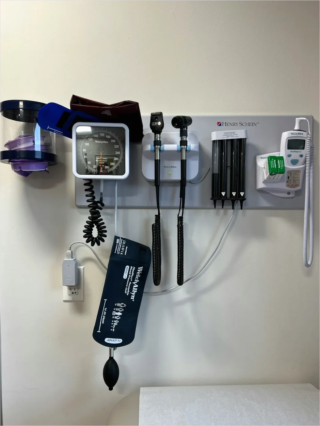 Detail Primary Care Visit Clinic Exam Room Number 2