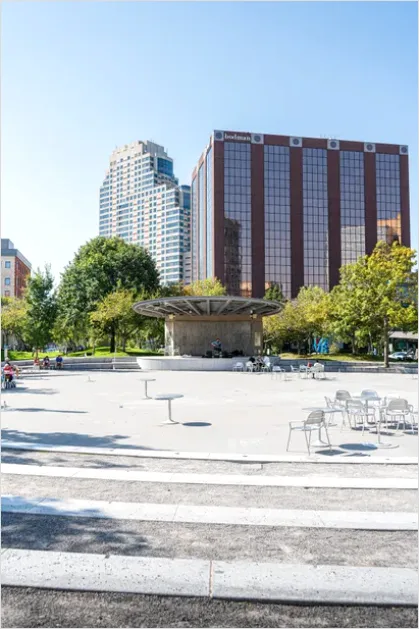 Detail Public Plaza Architecture Photo Number 2