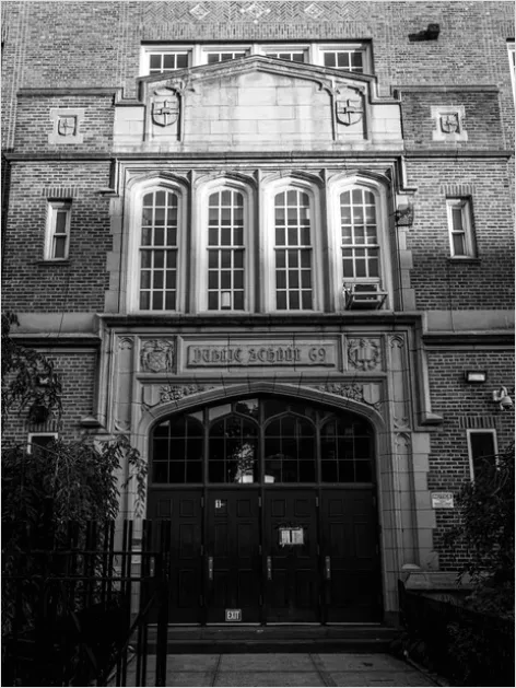 Detail School Entrance Building Exterior Photo Number 5