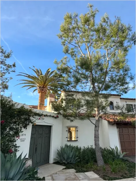 Detail Stucco House Exterior Facade Photo Number 8