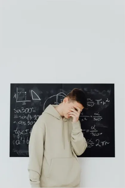 Detail Student Solving Math Problem Photo Number 16