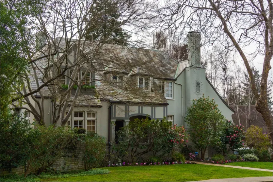 Detail Tudor Revival House Exterior Photo Number 8