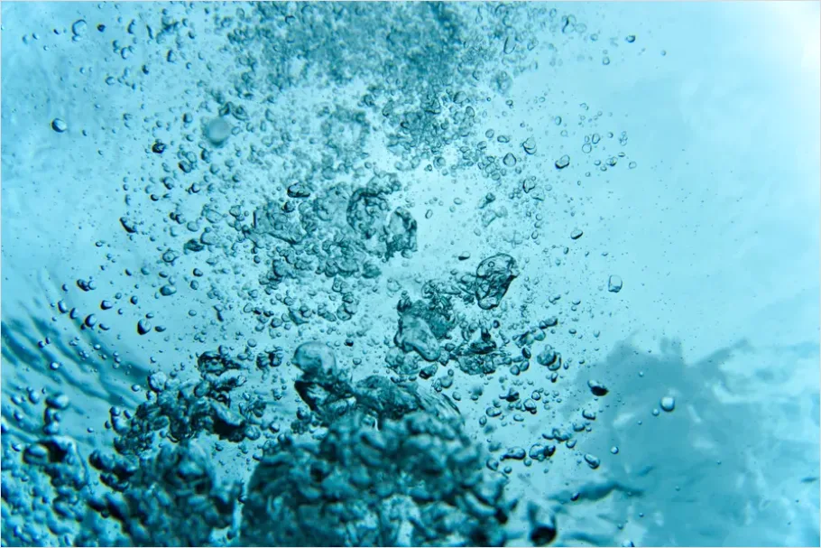 Detail Underwater Abstract Bubbles Photo Number 16