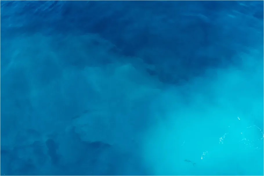 Detail Underwater Blue Gradient Background Number 4