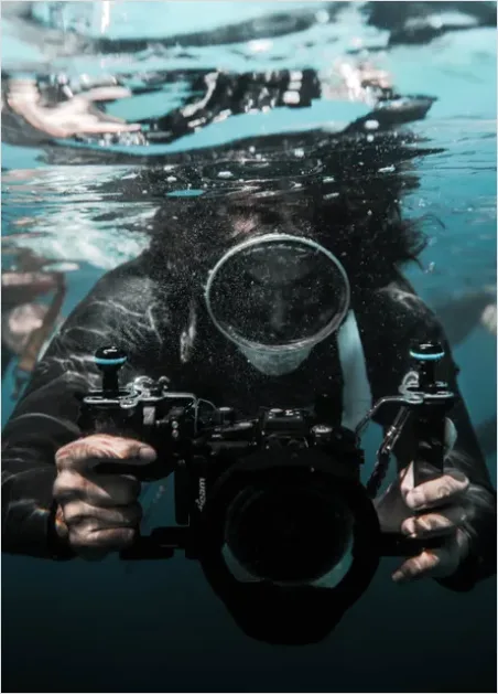 Detail Underwater Camera Housing Close Up Number 3