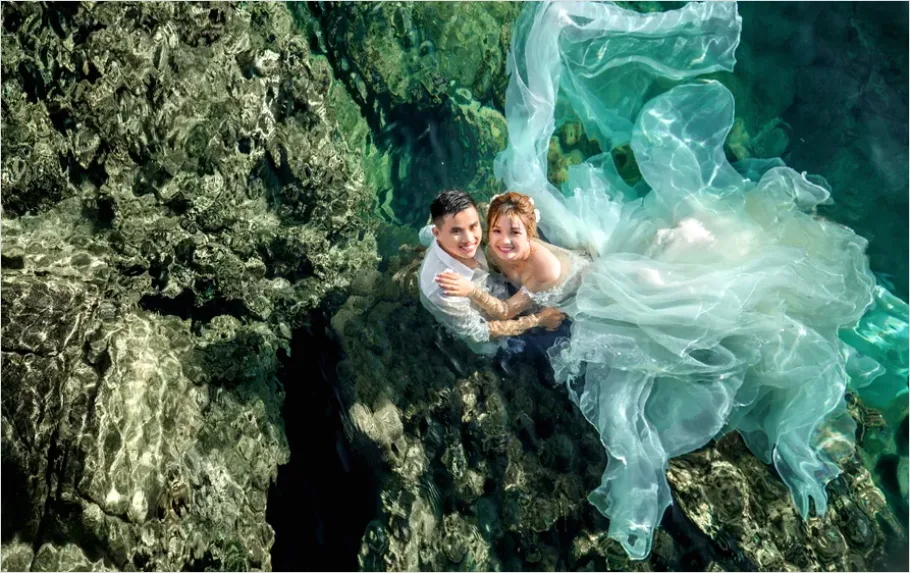 Underwater Wedding Dress Photo 3d06