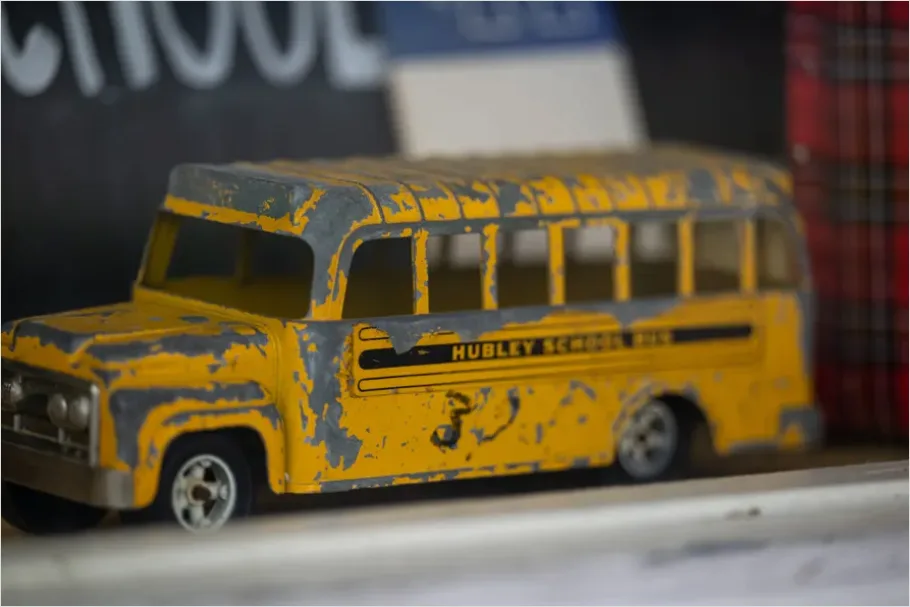 Detail Yellow School Bus Photo Number 7