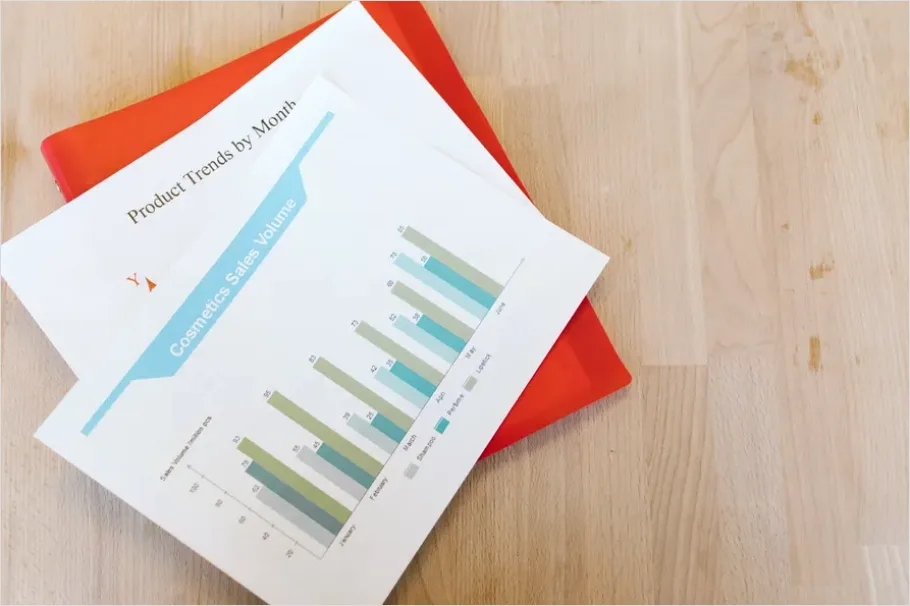 Detail Annual Report Booklet Mockup Photo Number 10
