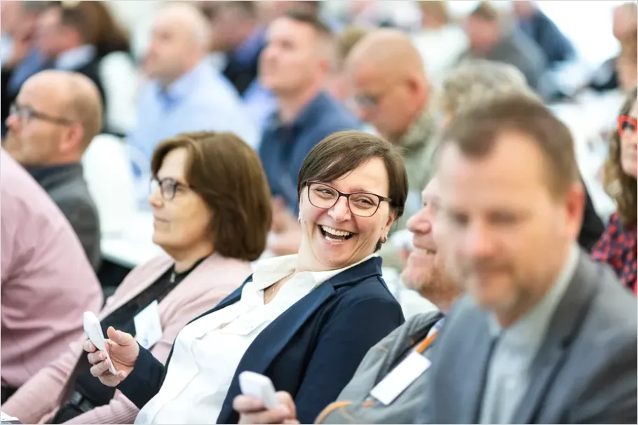 Detail Business Conference Audience Photo Number 11
