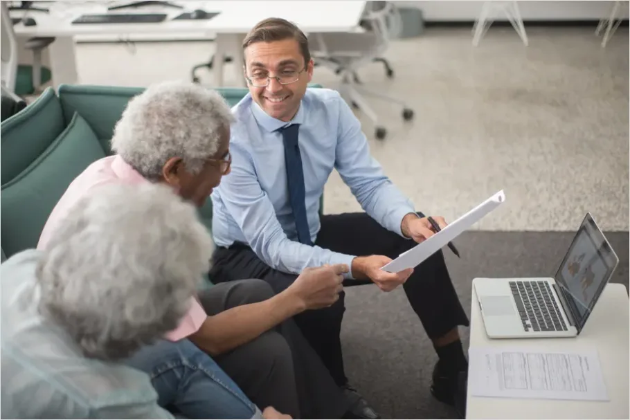 Business Insurance Meeting Agent Client Photo F831