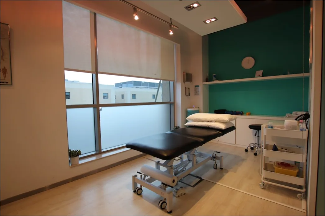 Detail Chiropractic Adjustment Treatment Table Scene Number 2