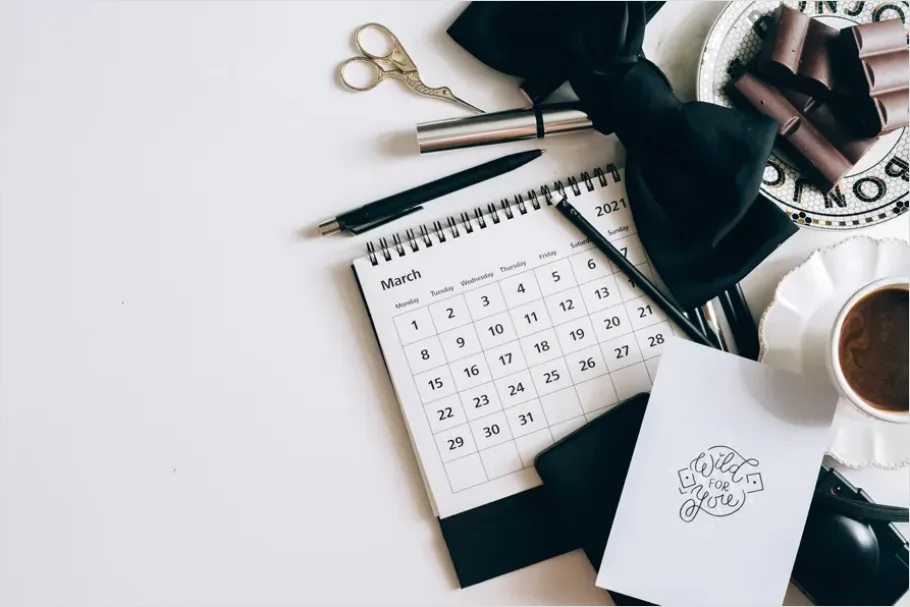 Detail Content Planning Calendar Desk Flat Lay Number 8