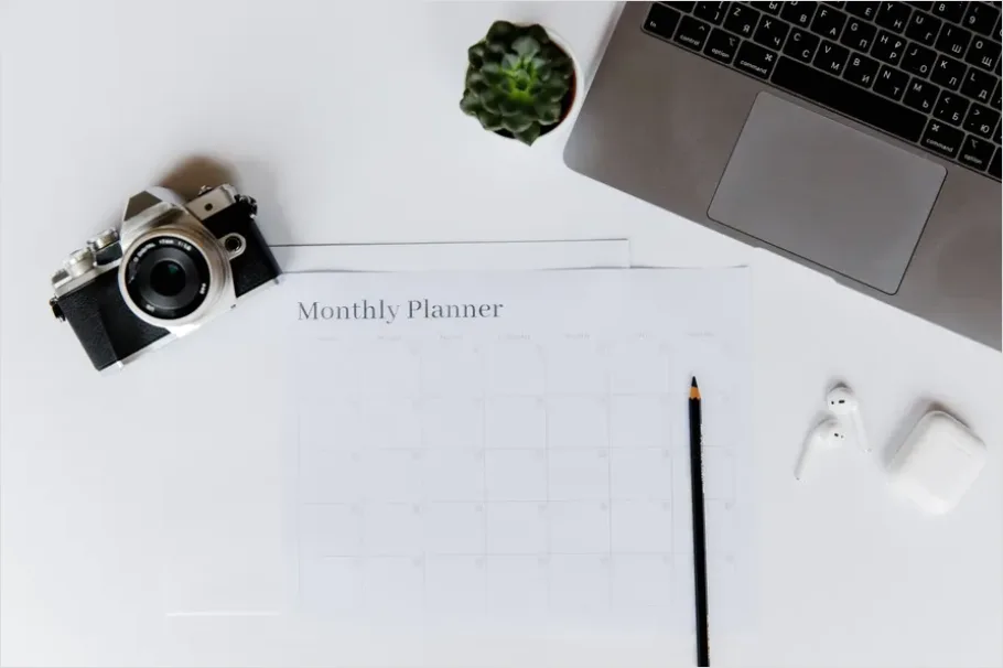 Detail Content Planning Calendar Desk Flat Lay Number 10