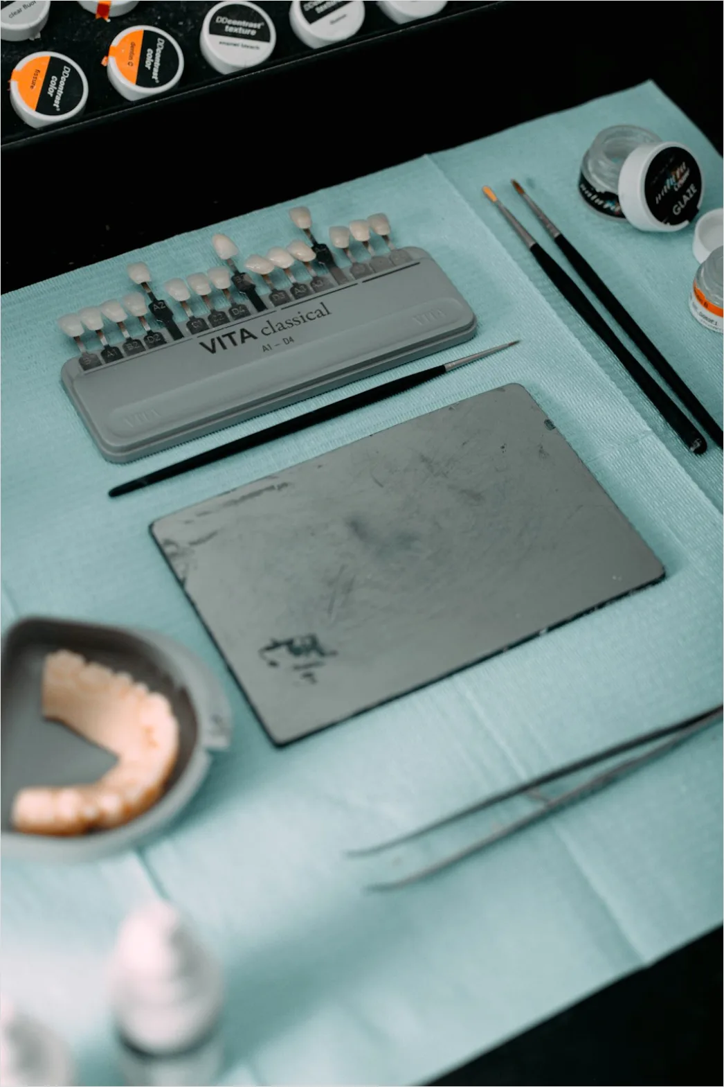 Detail Dental Cleaning Tools Tray Flat Lay Number 11