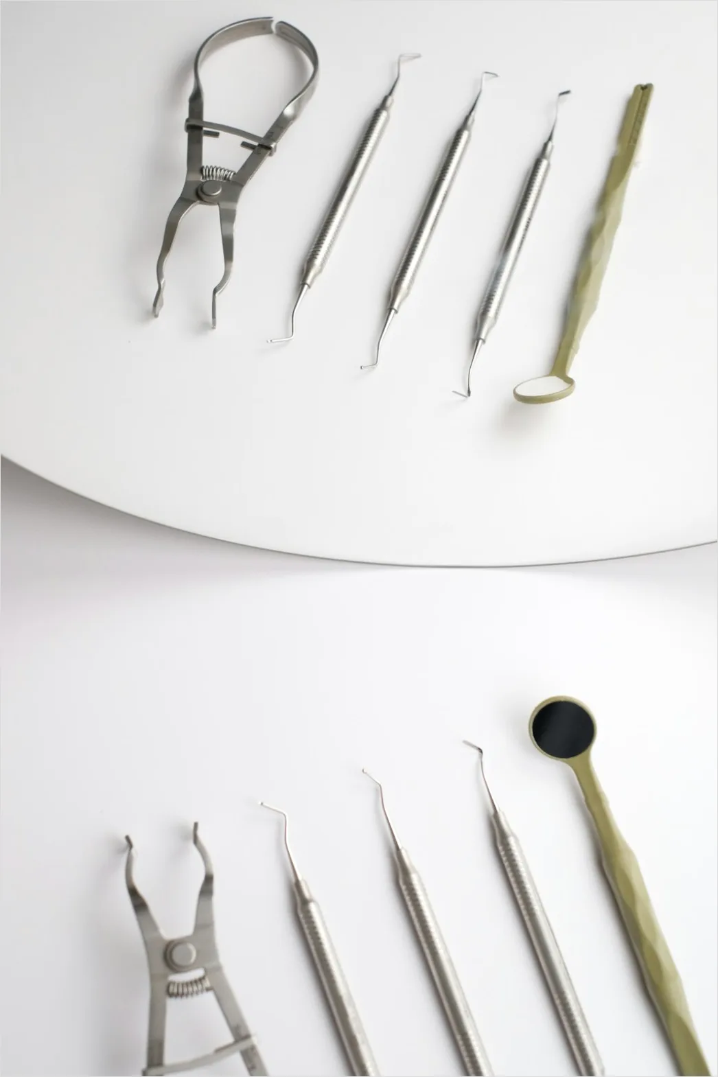Detail Dental Cleaning Tools Tray Flat Lay Number 9