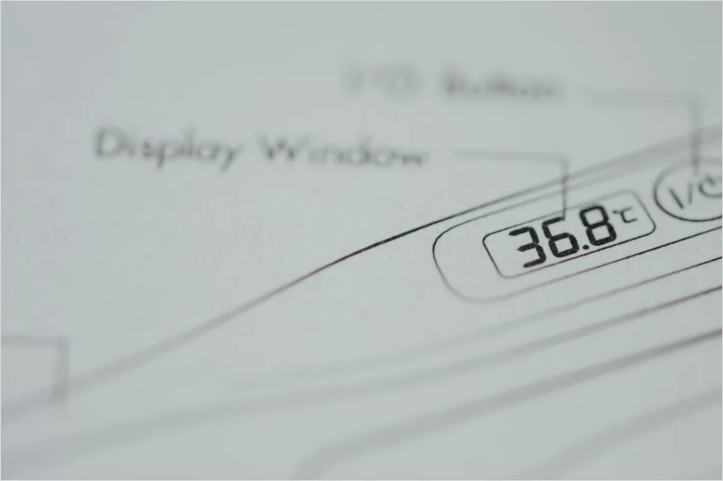 Detail Digital Thermometer Reading Temperature Close Up Number 9