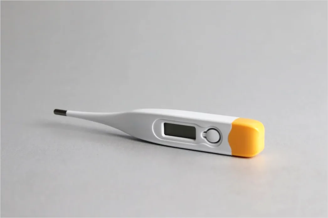 Detail Digital Thermometer Reading Temperature Close Up Number 10