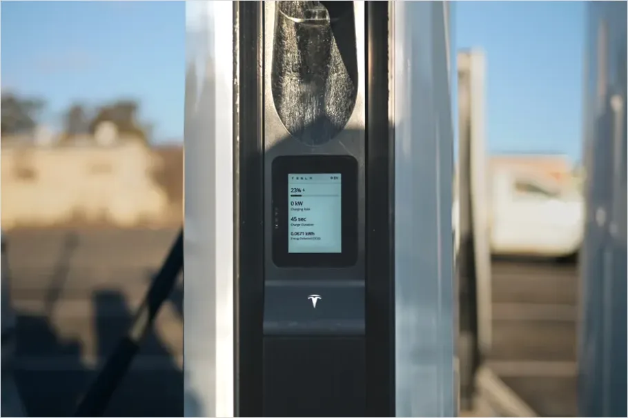 Detail Electric Vehicle Charging Infrastructure Photo Number 7