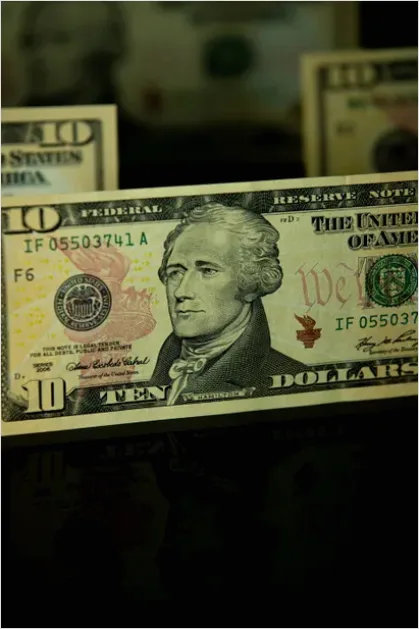 Detail Federal Reserve Interest Rates Concept Photo Number 13