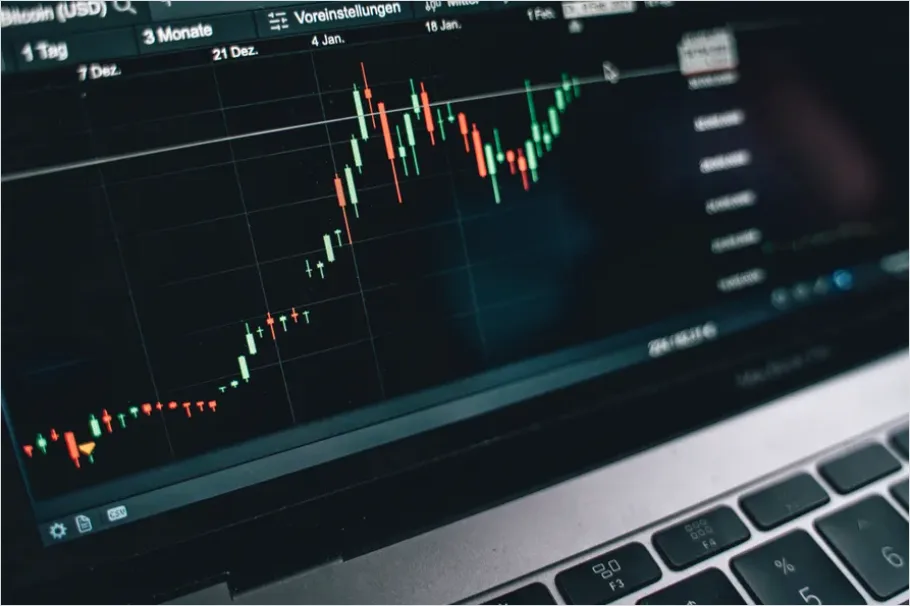 Detail Forex Trading Chart On Screen Photo Number 11