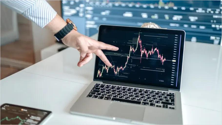 Detail Forex Trading Chart On Screen Photo Number 16