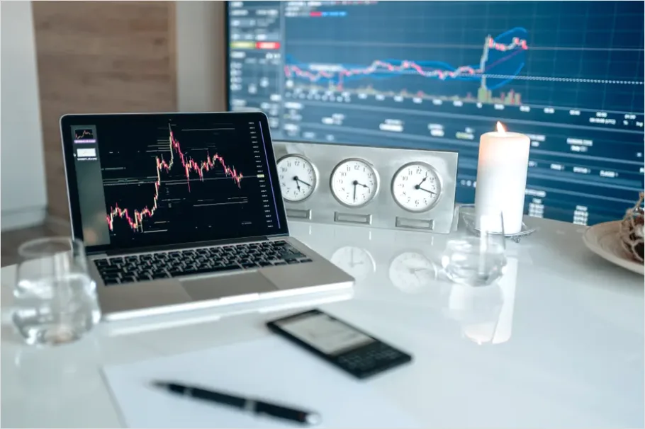 Detail Forex Trading Chart On Screen Photo Number 6