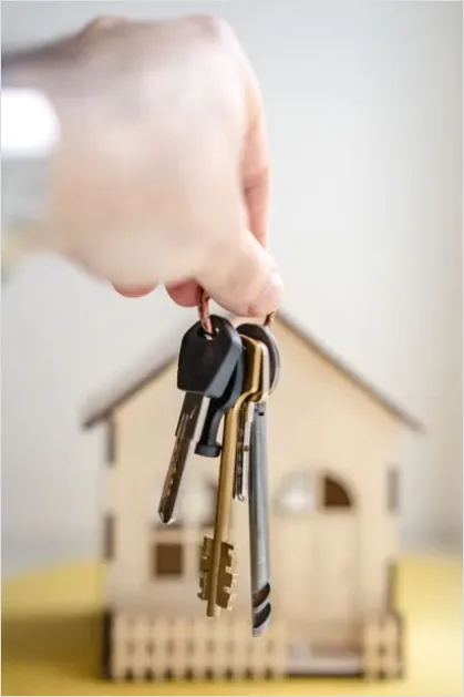 Detail House Keys And Contract Flat Lay Number 16