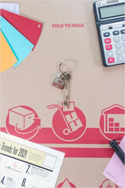 Detail House Keys And Contract Flat Lay Number 3