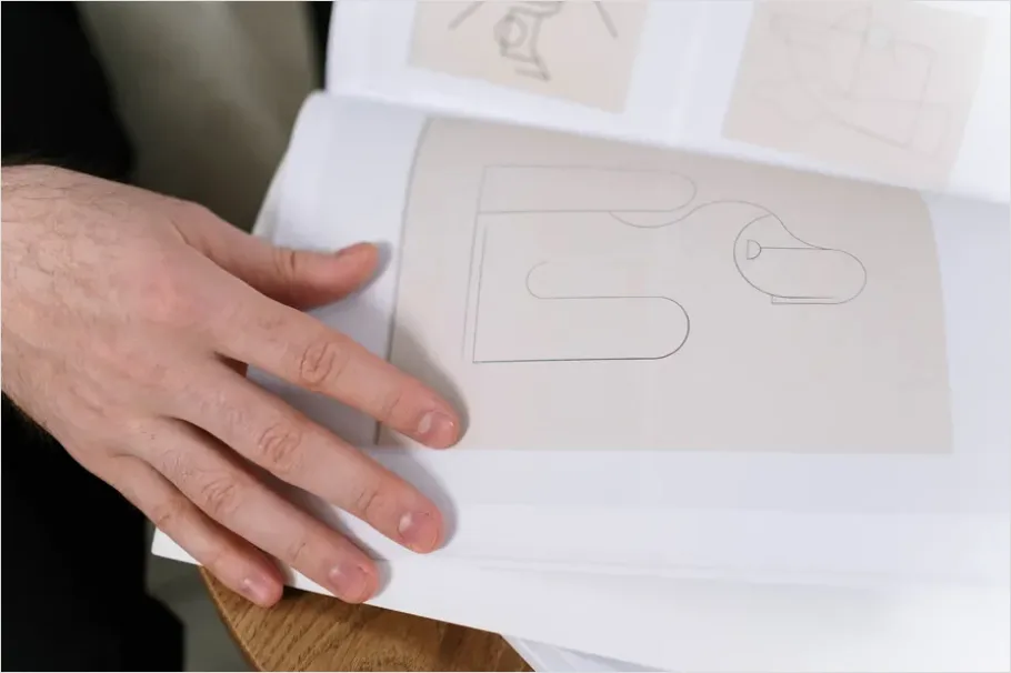 Detail Illustration Portfolio Pages On Table Number 13