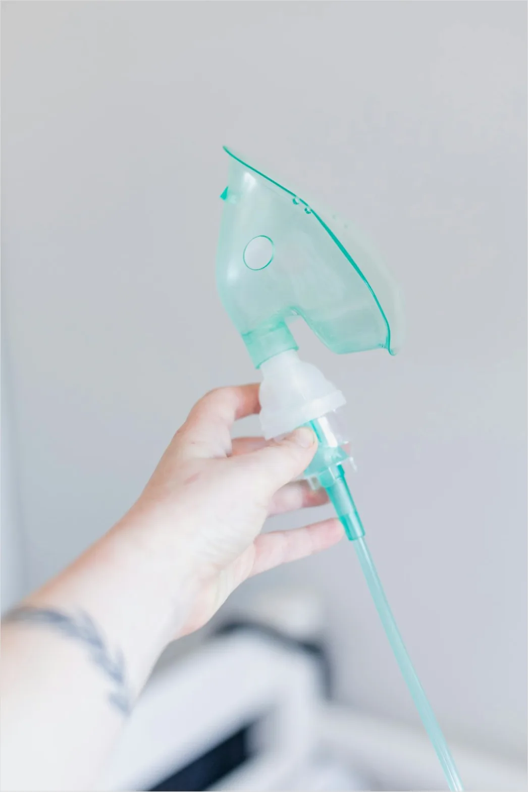 Detail Inhaler In Hand Asthma Management Number 10