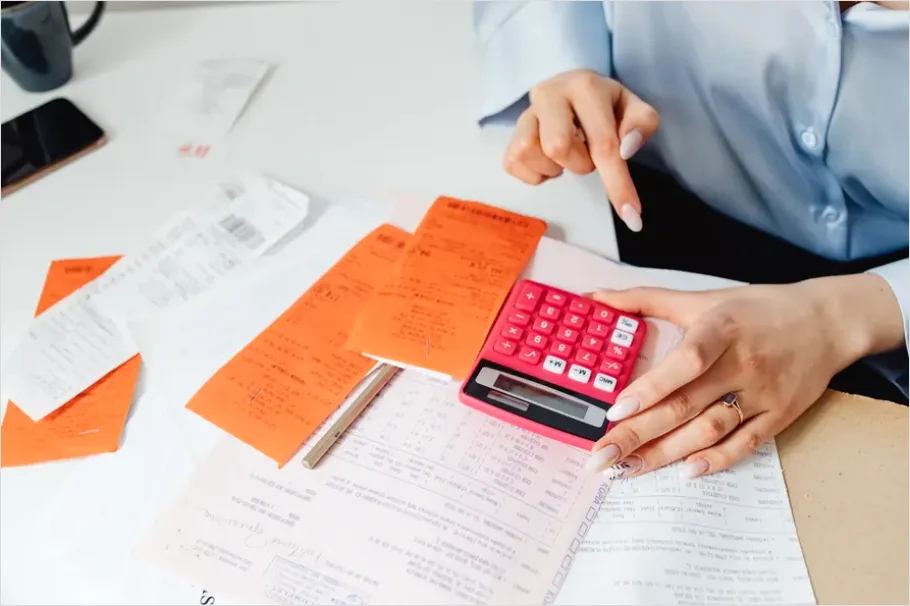 Detail Invoice And Receipt Paperwork Flat Lay Number 16