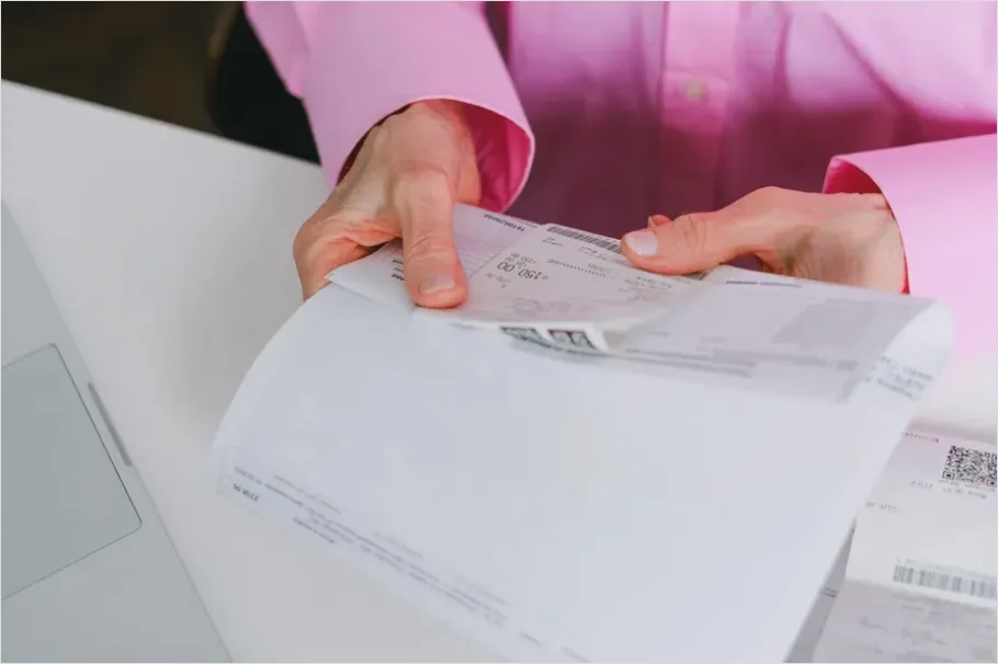 Detail Invoice And Receipt Paperwork Flat Lay Number 3