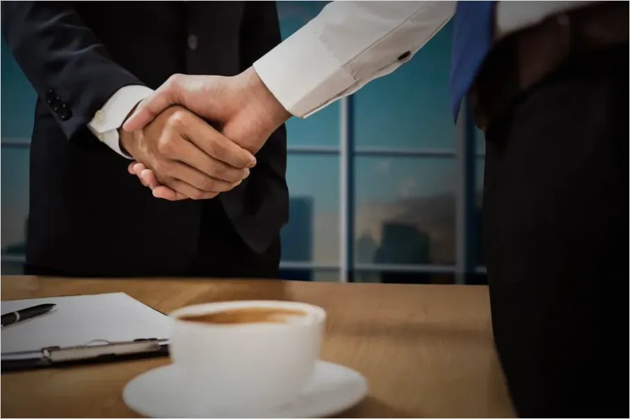 Detail Job Interview Handshake Office Photo Number 14
