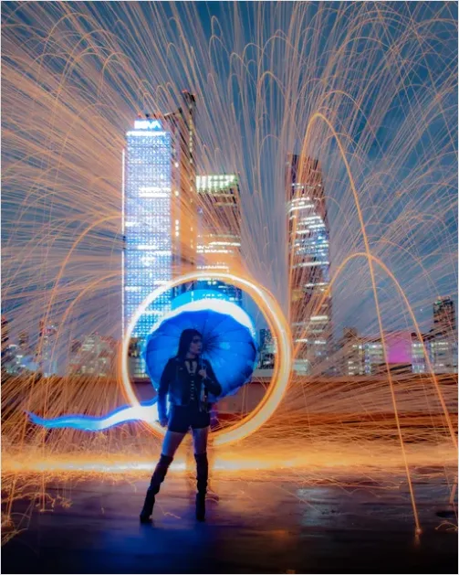 Detail Light Painting Artistic Long Exposure Photo Number 7