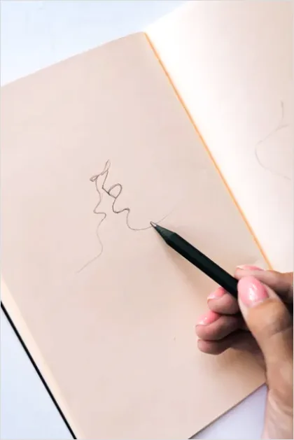Detail Minimalist Line Art Drawing Number 8