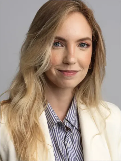 Detail Professional Headshot Corporate Background Photo Number 2