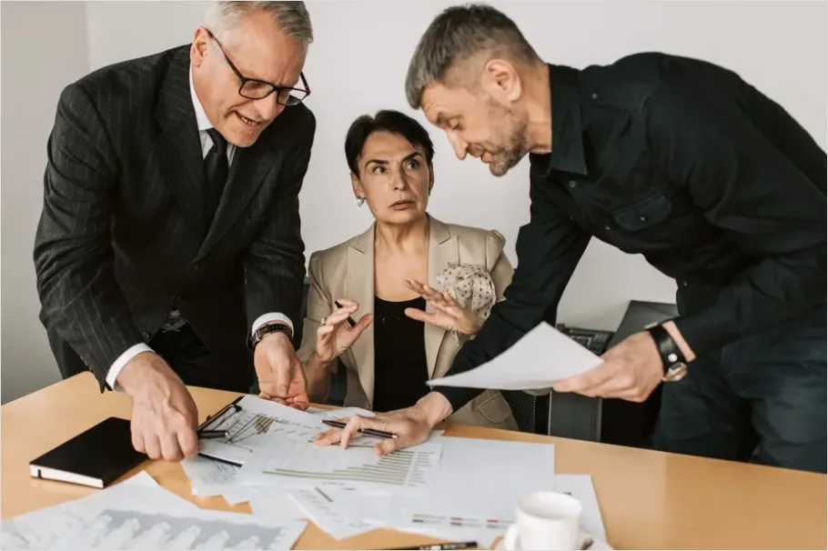 Detail Salary Negotiation Meeting Office Photo Number 7