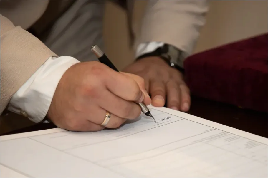 Detail Signing Business Contract Close Up Photo Number 10