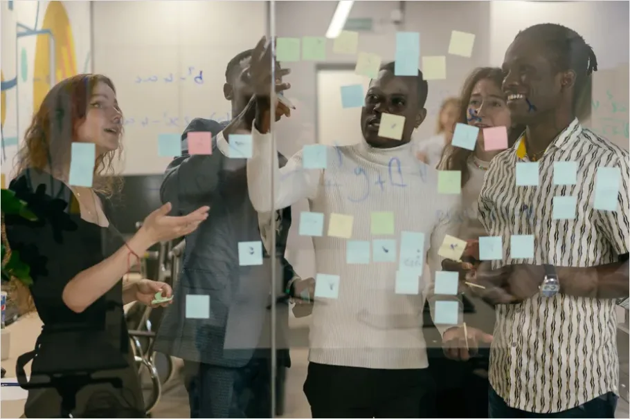 Detail Startup Team Brainstorming Whiteboard Photo Number 13