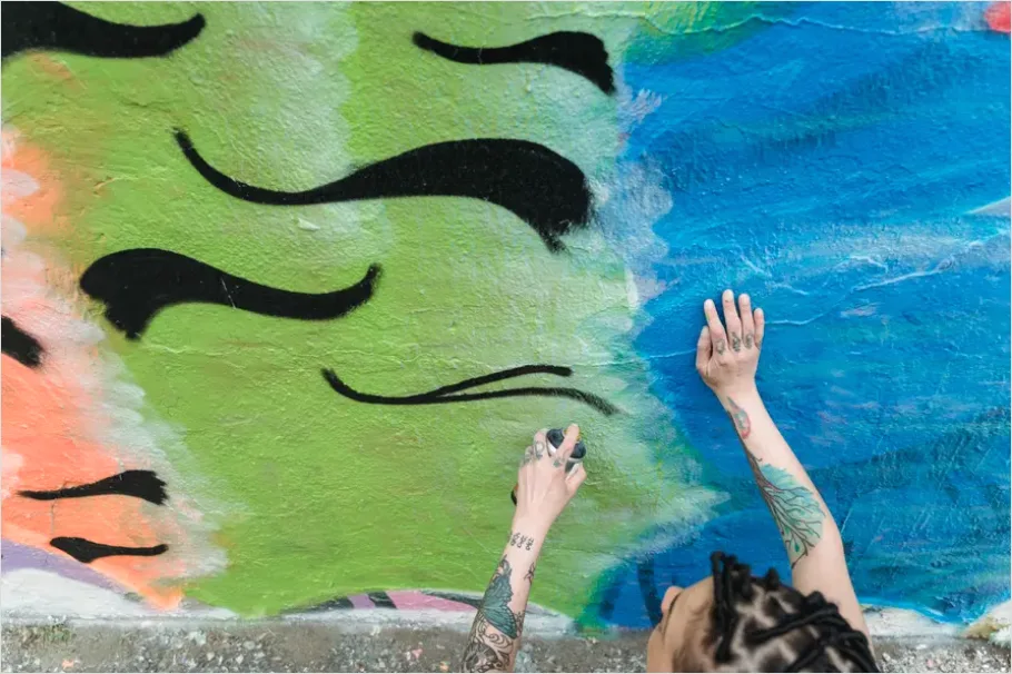 Detail Urban Mural Artist Painting Wall Number 2