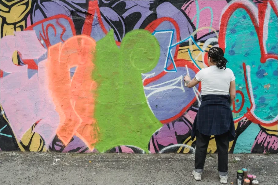 Detail Urban Mural Artist Painting Wall Number 9