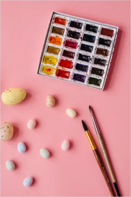 Detail Watercolor Palette And Brushes Flat Lay Number 3