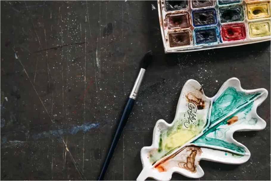 Detail Watercolor Palette And Brushes Flat Lay Number 4