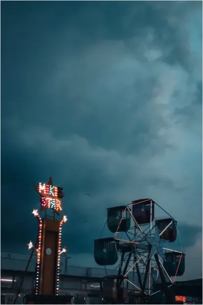 Detail Amusement Park Ferris Wheel Night Photo Number 3