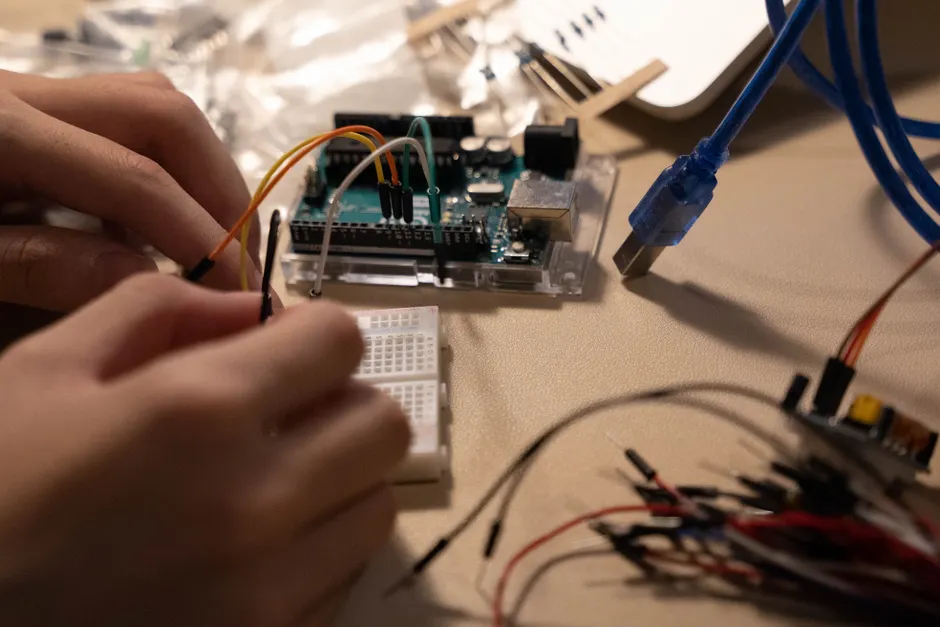 Detail Arduino Project Led Lights Breadboard Number 6