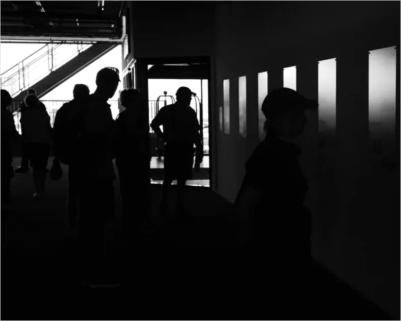 Art Gallery Opening Reception Photo 5b34