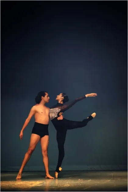 Detail Ballet Dancers On Stage Photo Number 2
