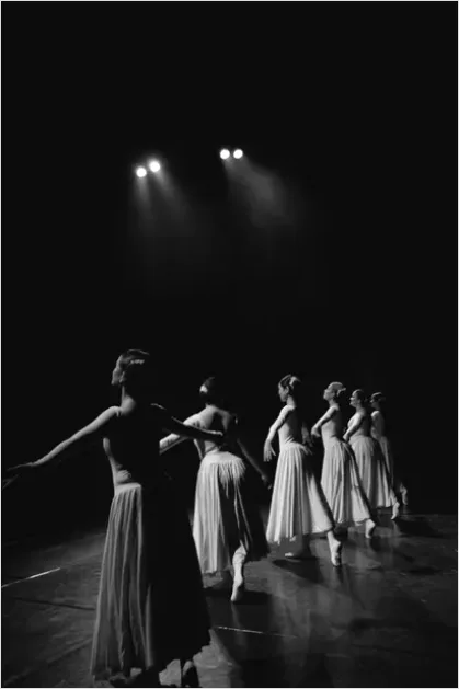 Detail Ballet Dancers On Stage Photo Number 12